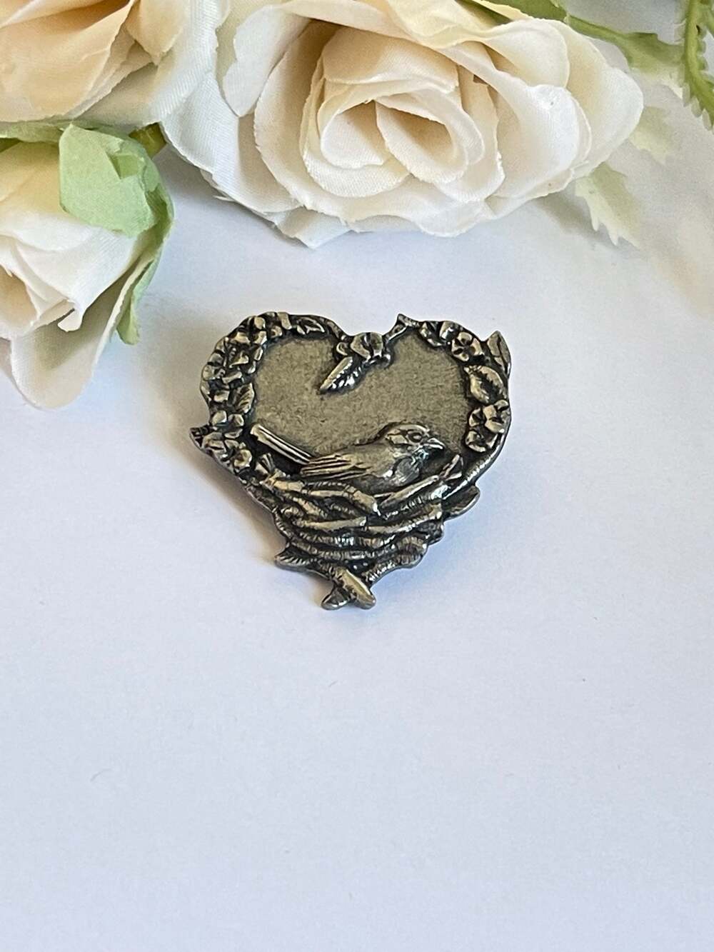 Vintage Retro Birds & Bloom Pin Brooch 2004
